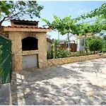 Anita I Visnja Rogoznica (Sibenik-Knin)