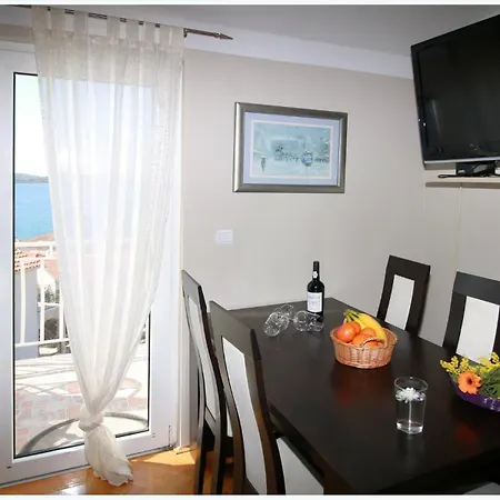 Apartment Anita I Visnja *