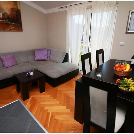 Apartment Anita I Visnja *