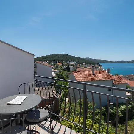 Apartment Anita I Visnja