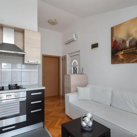 Anita I Visnja Apartment Rogoznica (Sibenik-Knin)