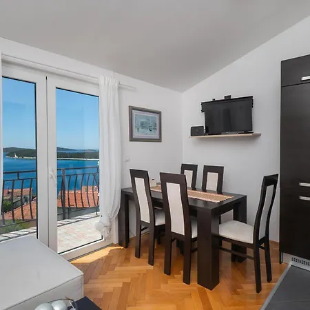 Apartment Anita I Visnja Rogoznica (Sibenik-Knin)